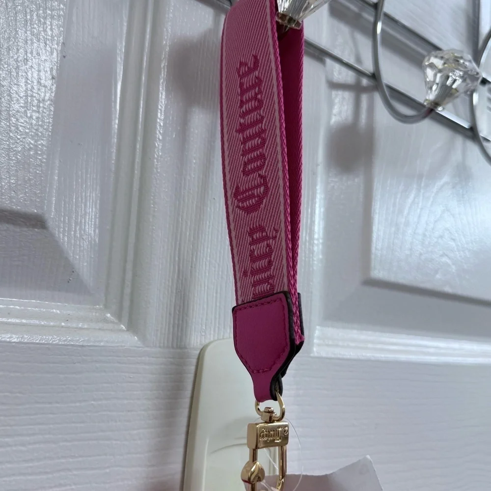 NWT Juicy Couture Pink Clutch with Metallic Logo
